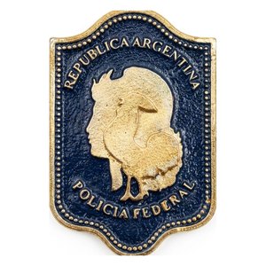 Chapa de pecho PFA — Multifuerzas Ponasso